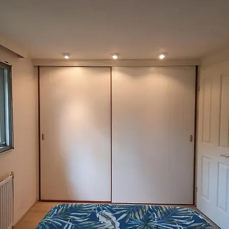 Vrijstaand Chalet O6 Apartment *